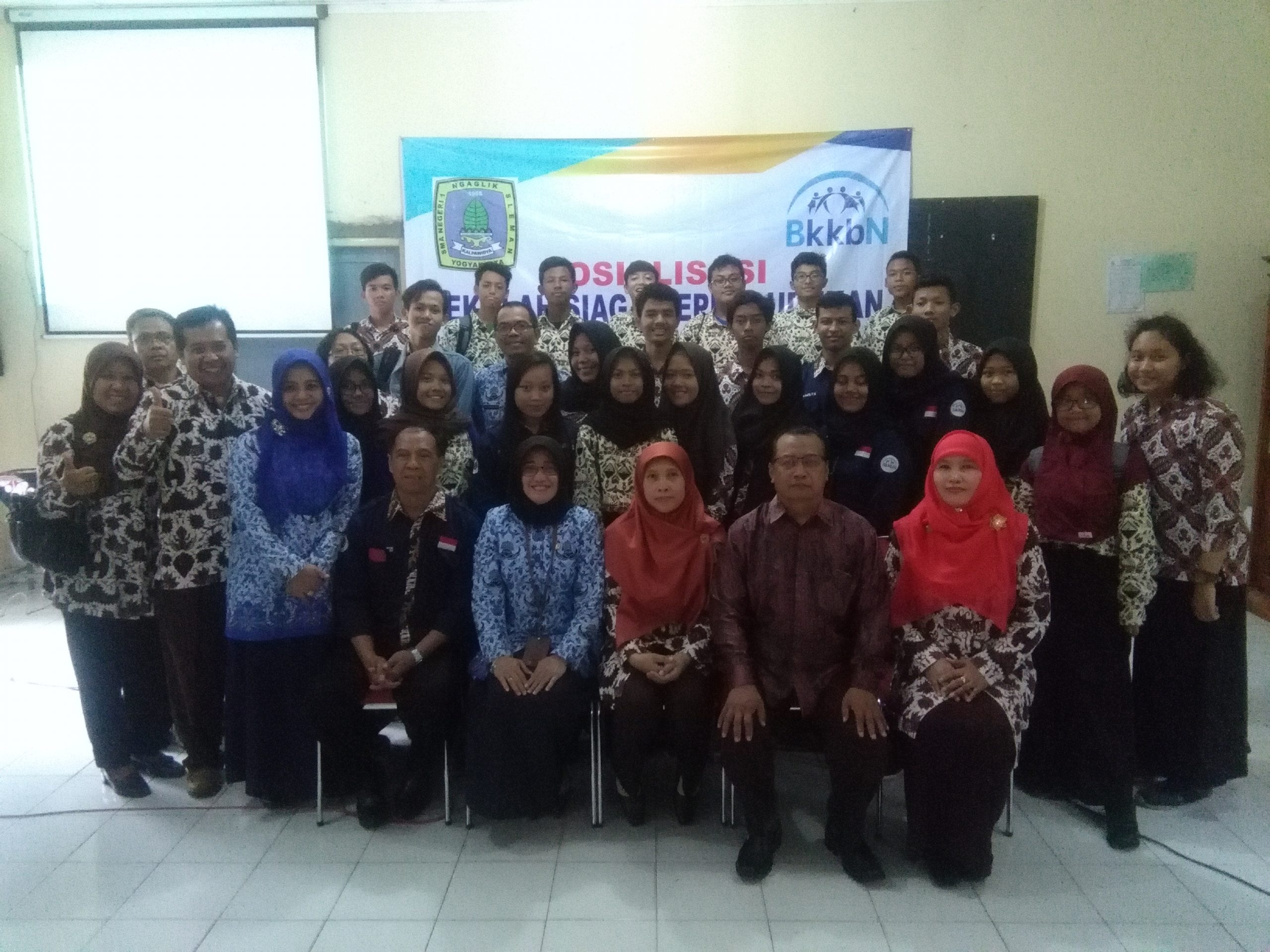 SOSIALISASI  SEKOLAH  SIAGA  KEPENDUDUKAN   DI  SMA  N  1  NGAGLIK