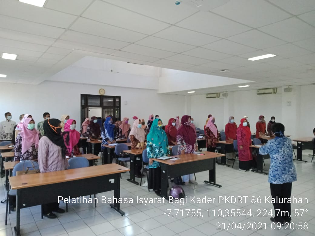 PELATIHAN BAHASA ISYARAT BAGI KADER 86 KALURAHAN