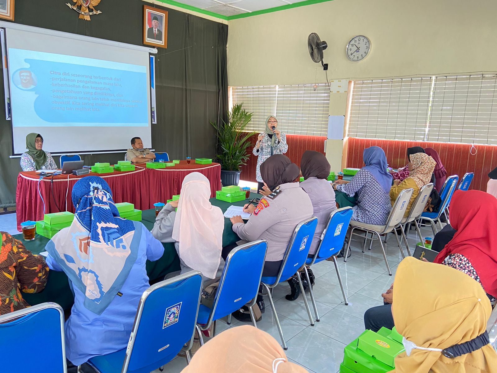 PENTINGNYA PELATIHAN CITRA DIRI BAGI PEREMPUAN DI KABUPATEN SLEMAN