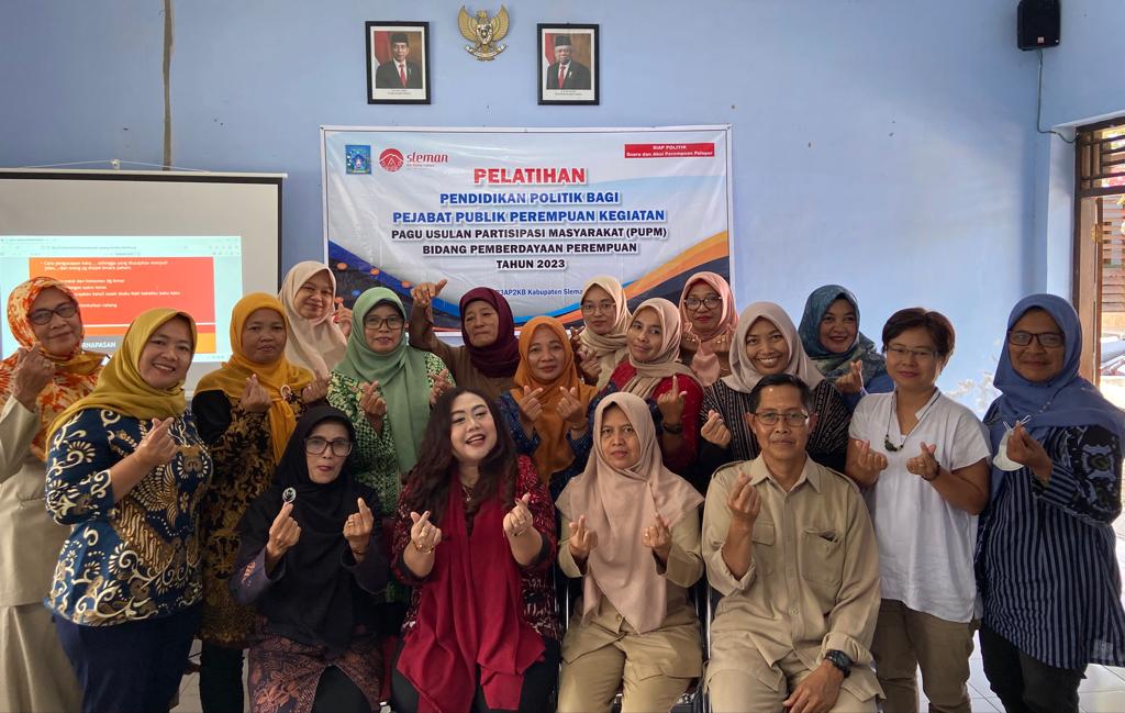 PELATIHAN PENDIDIKAN POLITIK BAGI PEJABAT PUBLIK PEREMPUAN KEGIATAN PAGU USULAN PARTISIPASI MASYARAKAT BIDANG PEMBERDAYAAN PEREMPUAN TINGKAT KALURAHAN TAHUN 2023