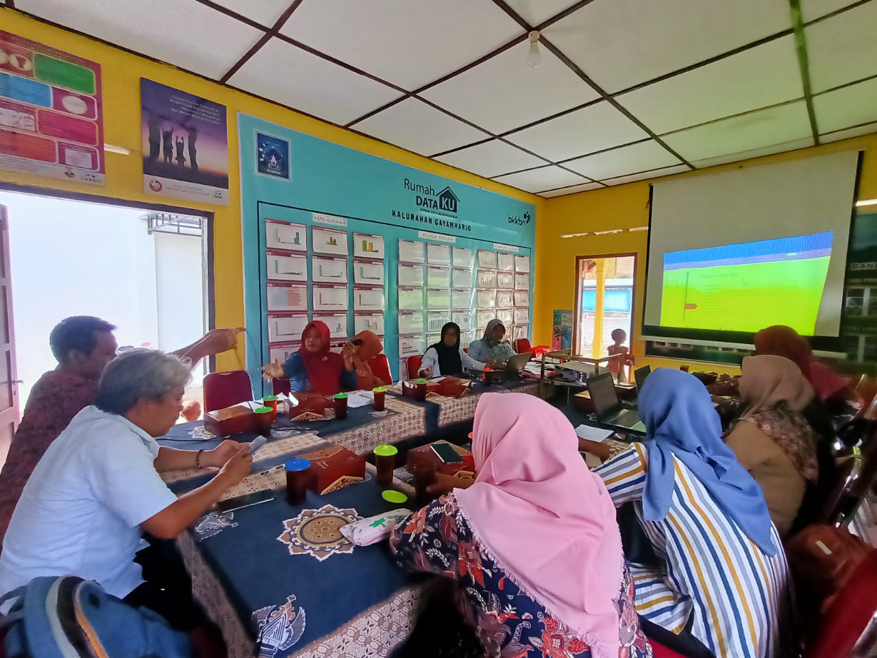 Pembinaan Rumah Dataku Gayamharjo