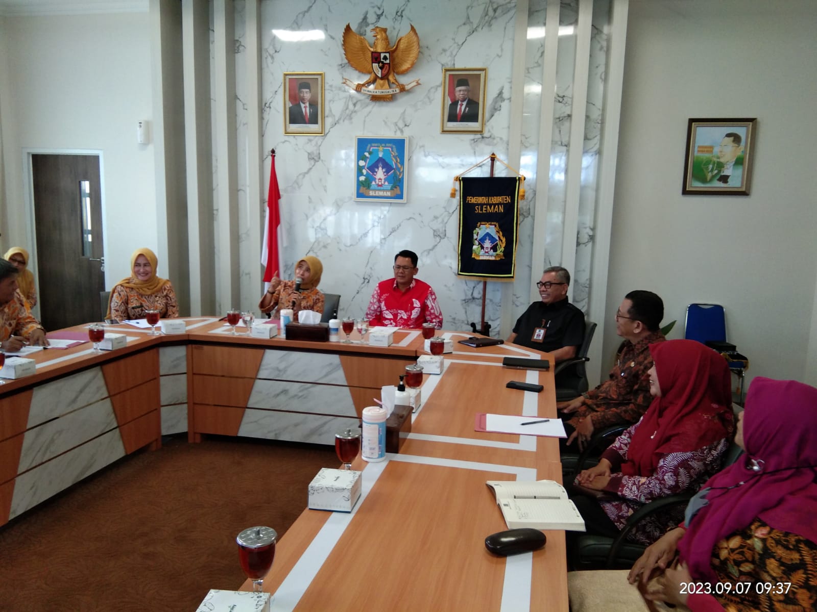 DINAS P3AP2KB MENDAMPINGI WAKIL BUPATI SLEMAN MENERIMA TAMU DARI KABUPATEN CIREBON