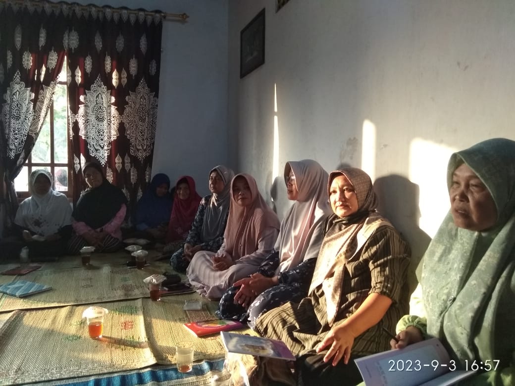 Pertemuan Kelompok Bina Keluarga Lansia (BKL) Anggrek