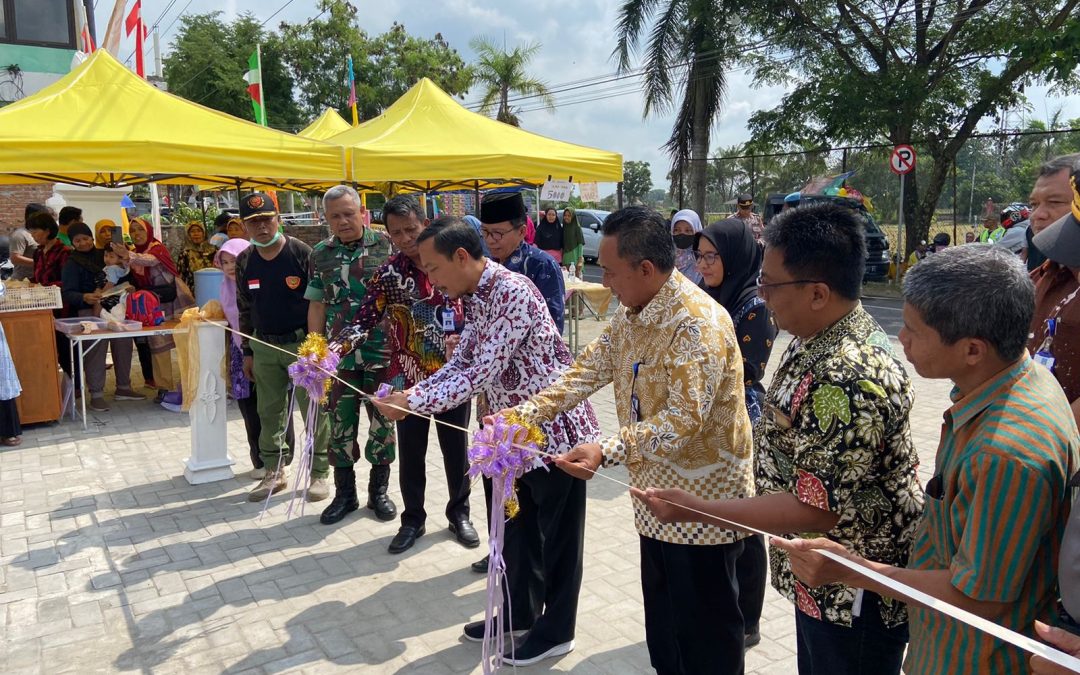 LAUNCHING SHOWROOM UMKM KALURAHAN MARGODADI