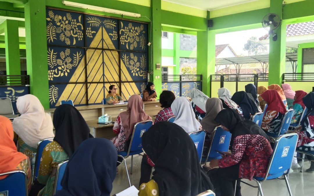 Sosialisasi Dan Orientasi Verval Keluarga Beresiko Stunting Kapanewon Minggir Tahun 2025