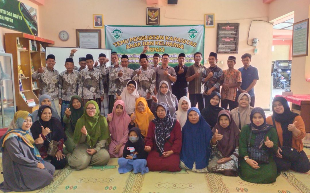 Parenting : Membangun Sinergitas antara Pengasuh Panti dan Orang tua