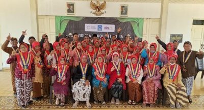 47 Lansia BKL Sehat Ceria Jongkangan Ikuti Wisuda Sekolah Lansia Standar 2 di Tamanmartani